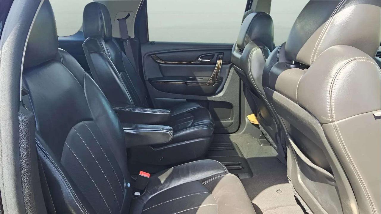 GMC Acadia AWD 4dr Denali 2014