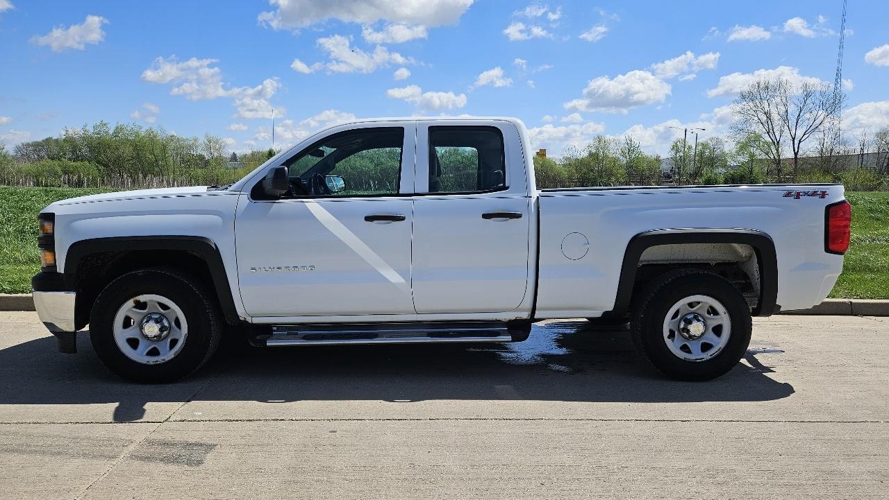 Chevrolet Silverado 1500 4WD Double Cab 143.5" Work Truck 2015