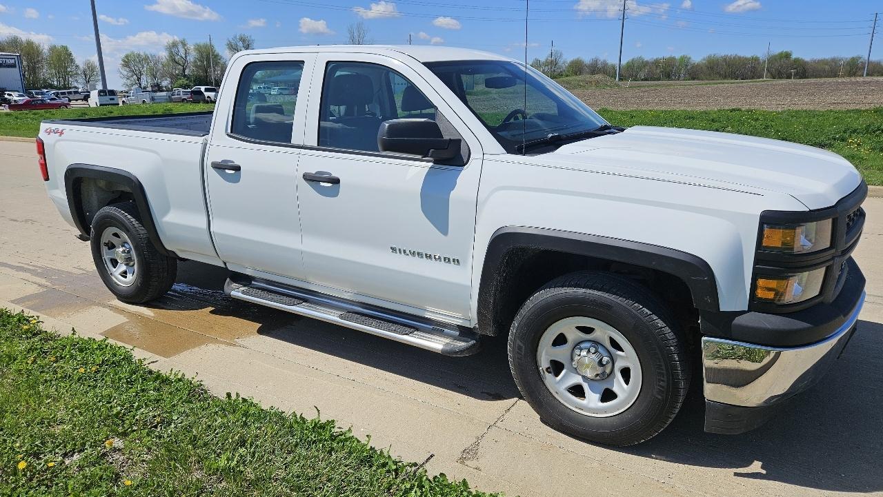 Chevrolet Silverado 1500 4WD Double Cab 143.5" Work Truck 2015
