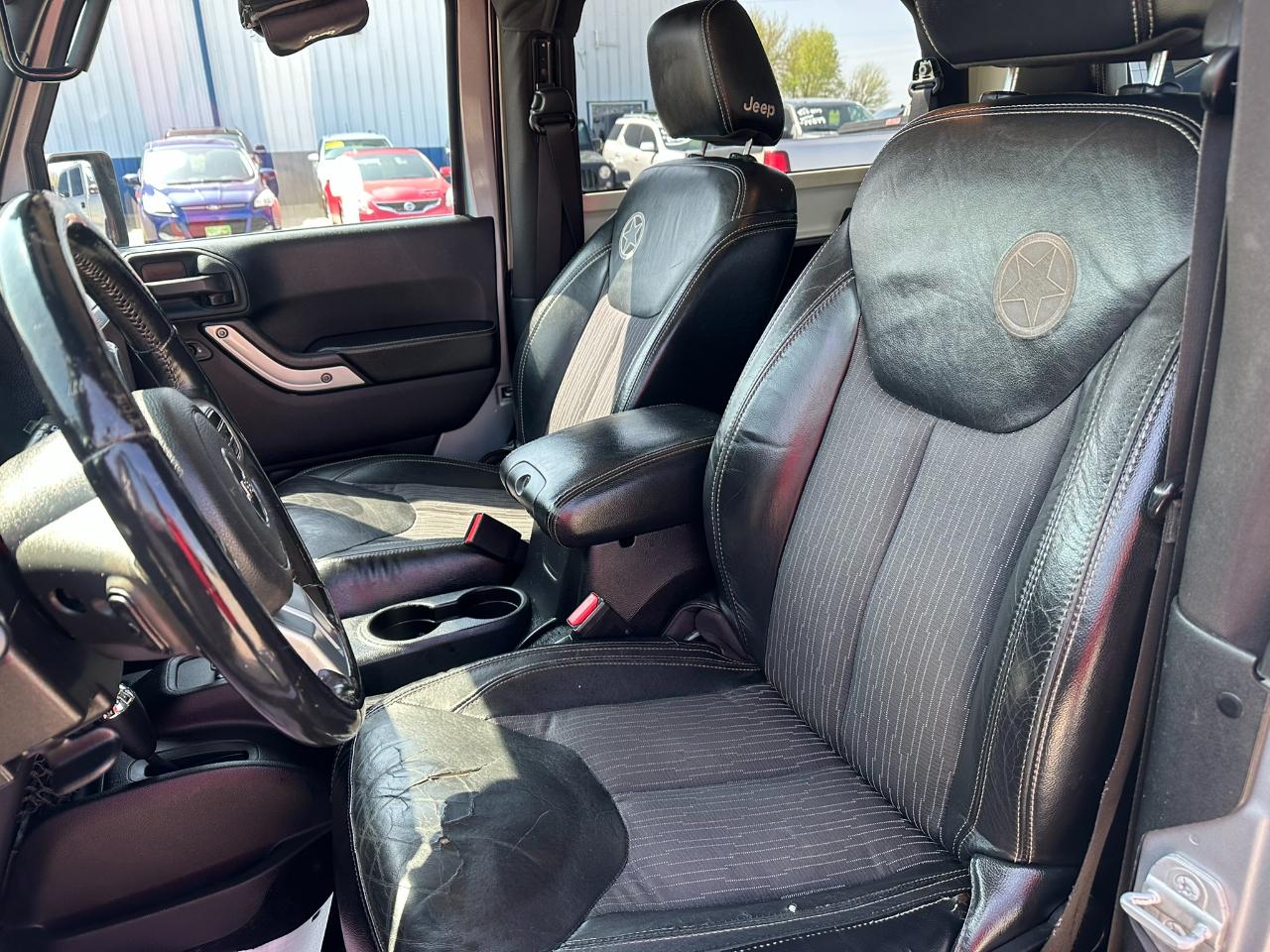 Jeep Wrangler 4WD 2dr Freedom Edition *Ltd Avail* 2014