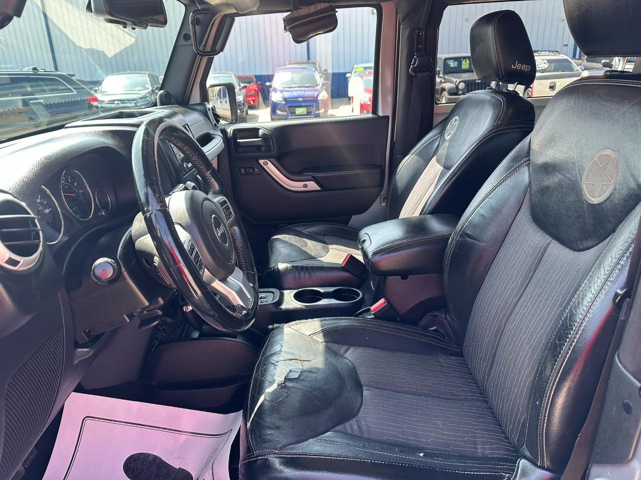 Jeep Wrangler 4WD 2dr Freedom Edition *Ltd Avail* 2014