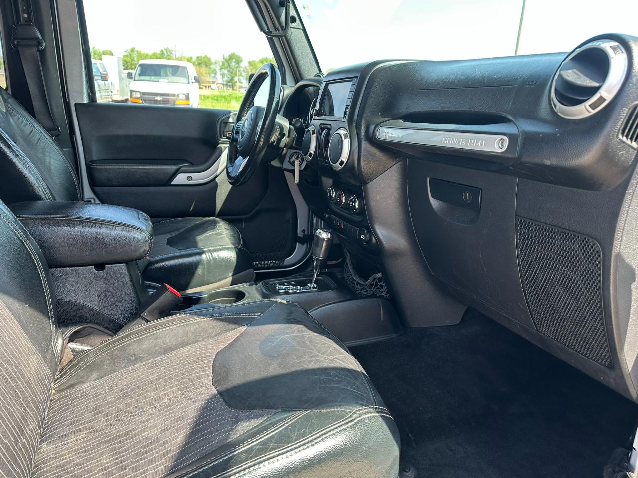 Jeep Wrangler 4WD 2dr Freedom Edition *Ltd Avail* 2014