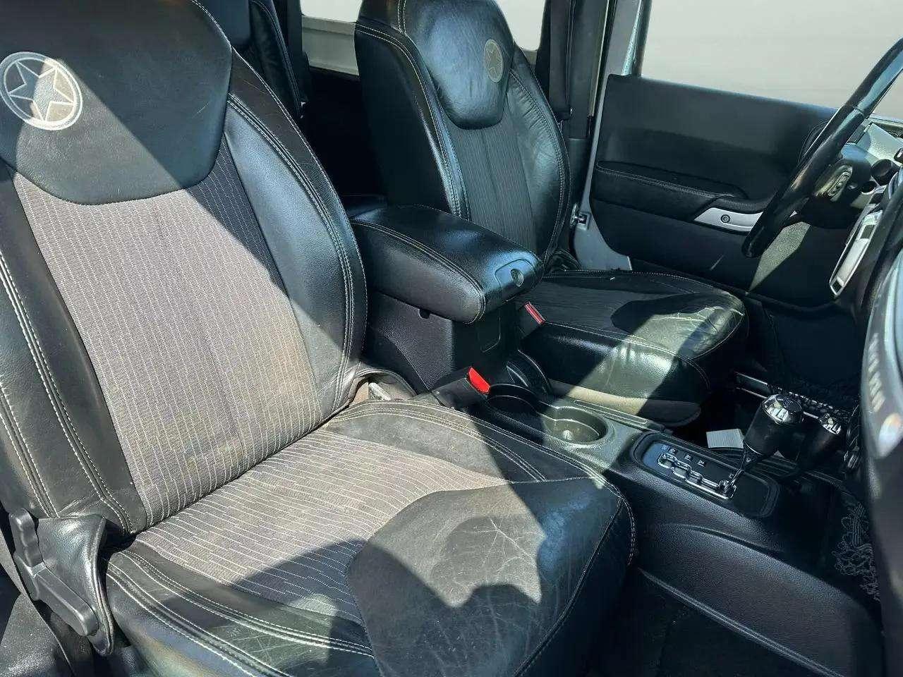 Jeep Wrangler 4WD 2dr Freedom Edition *Ltd Avail* 2014