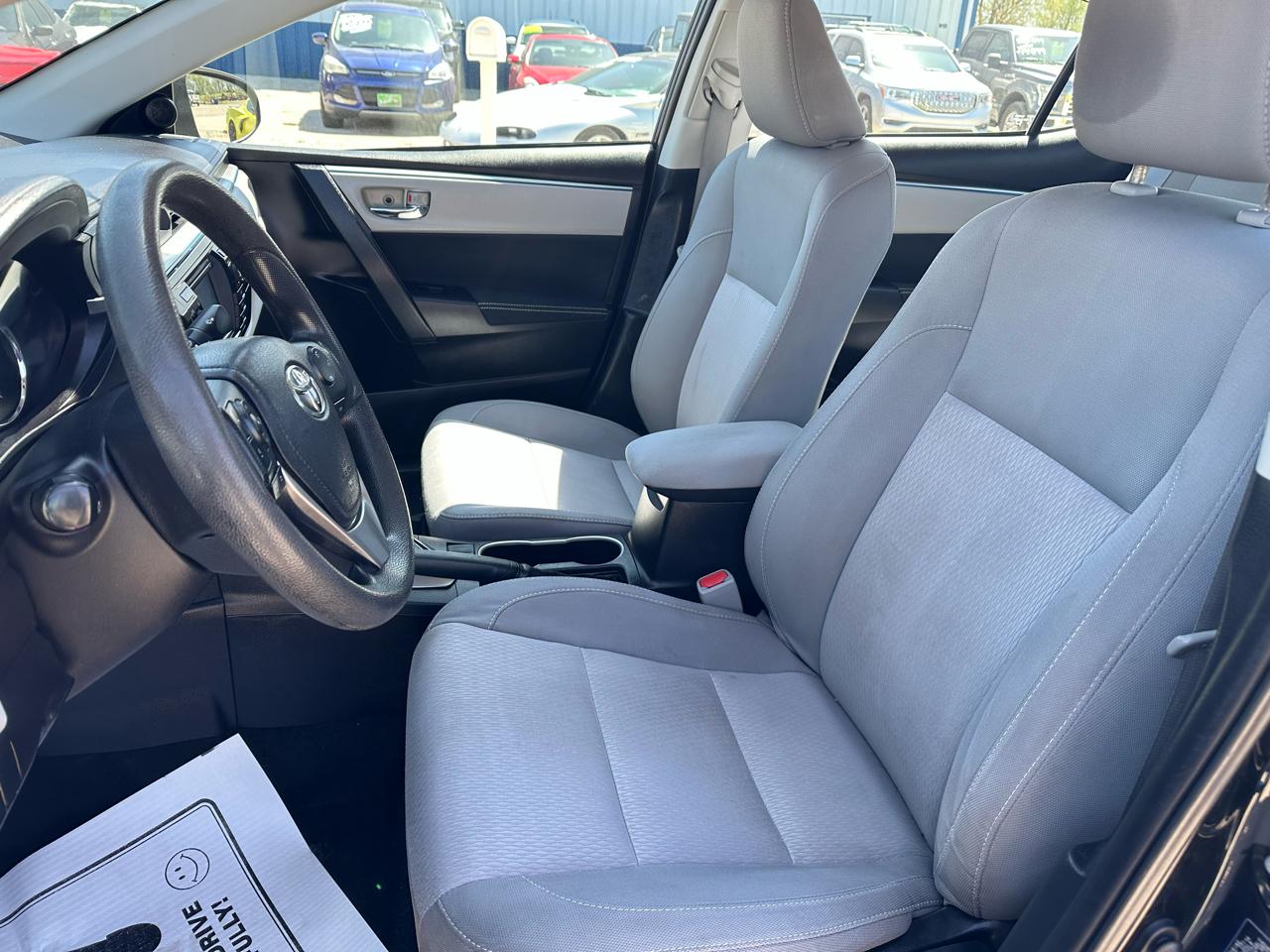 Toyota Corolla 4dr Sdn CVT LE Premium (Natl) 2014