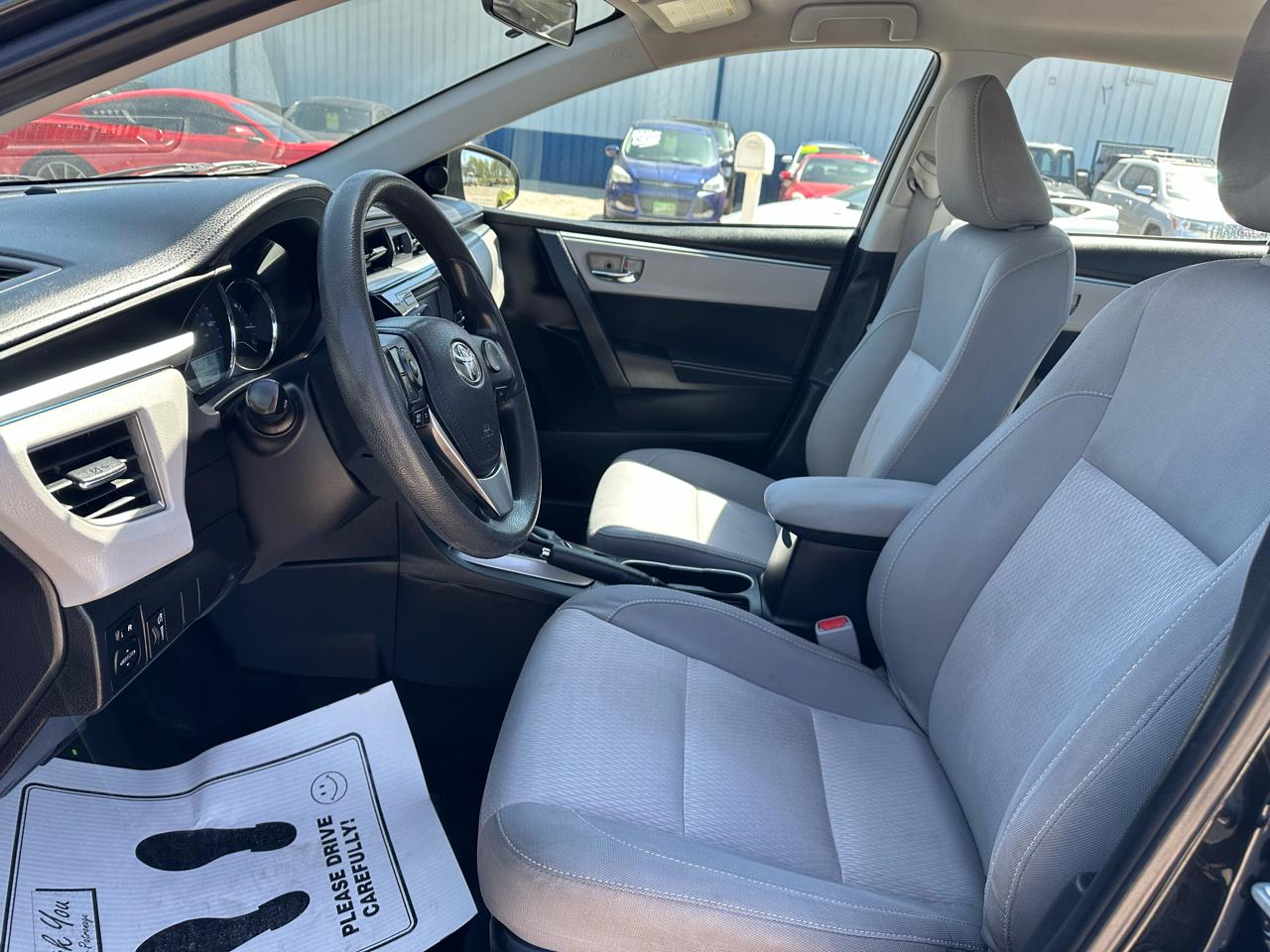 Toyota Corolla 4dr Sdn CVT LE Premium (Natl) 2014