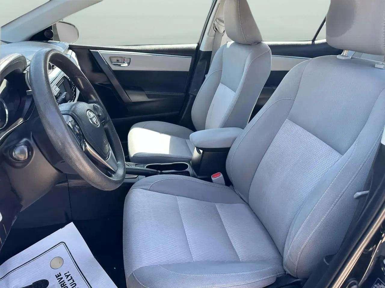 Toyota Corolla 4dr Sdn CVT LE Premium (Natl) 2014