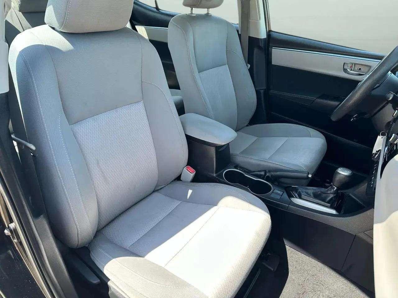 Toyota Corolla 4dr Sdn CVT LE Premium (Natl) 2014