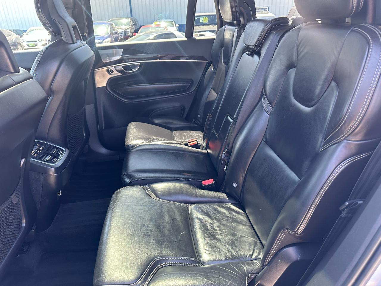 Volvo XC90 T6 - Momentum 4D SUV AWD 2017