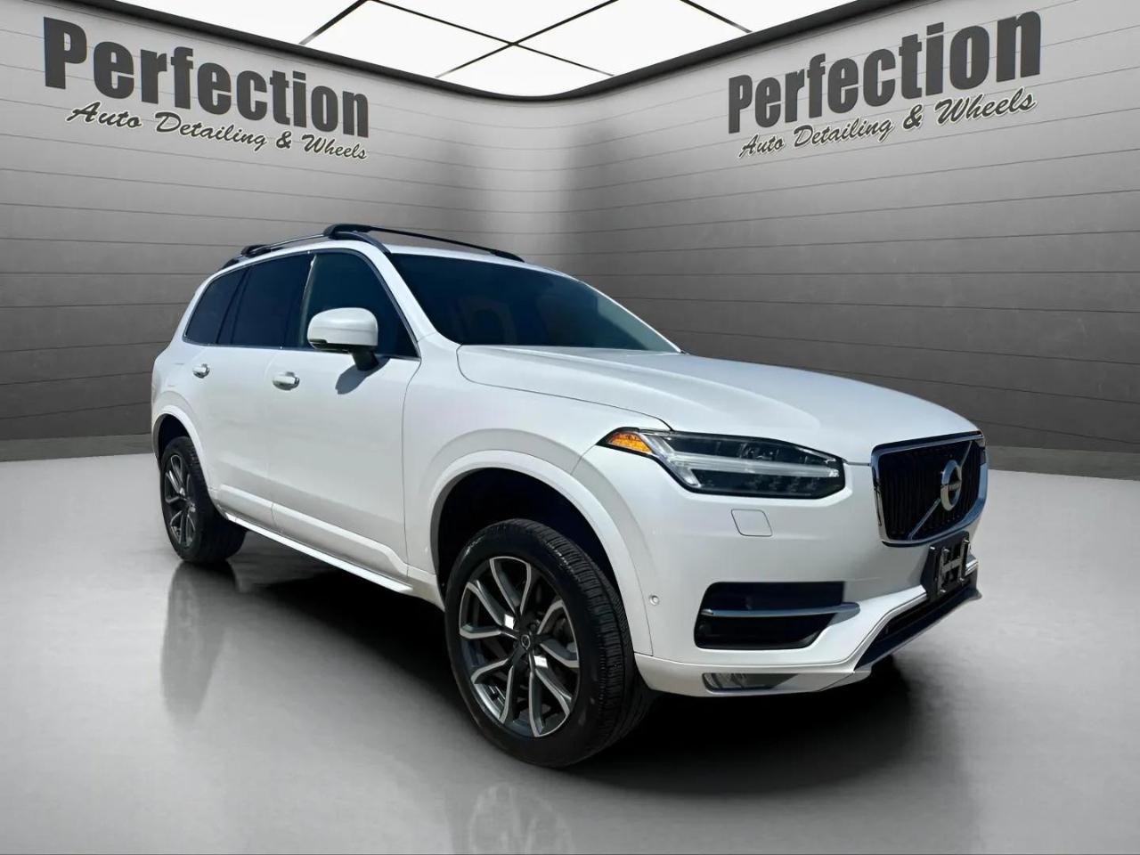 Volvo XC90 T6 - Momentum 4D SUV AWD 2017