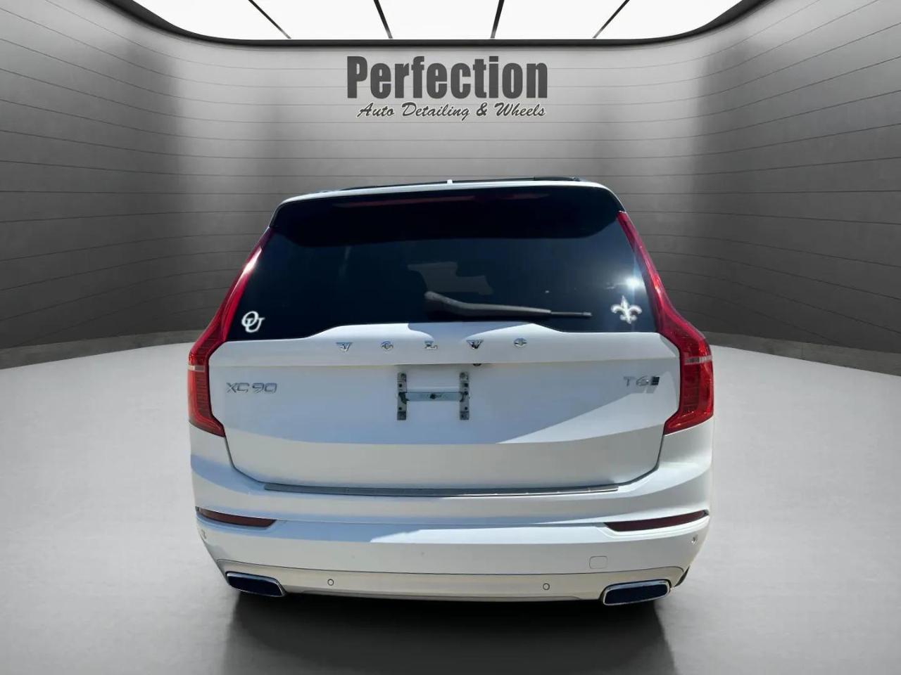 Volvo XC90 T6 - Momentum 4D SUV AWD 2017