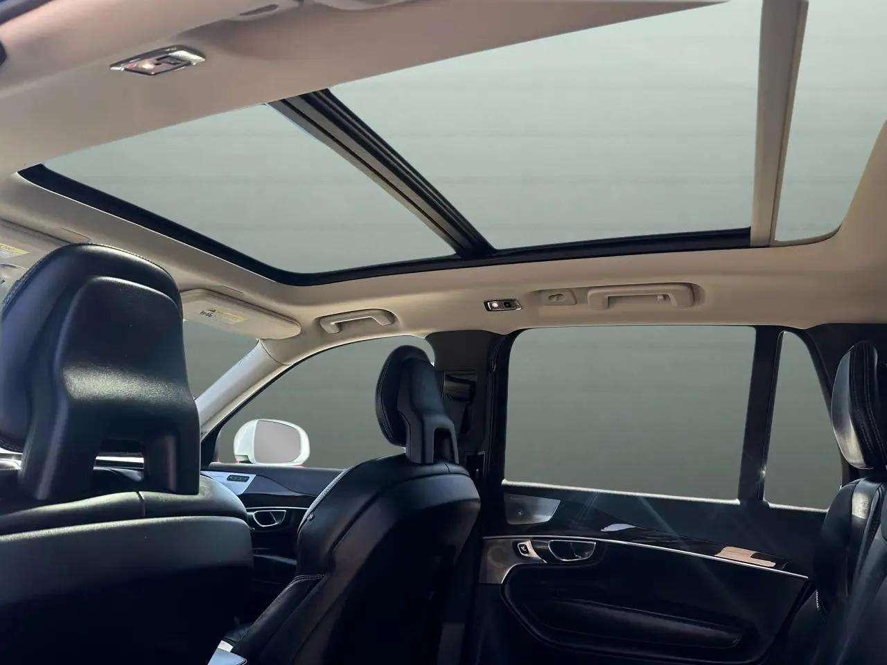 Volvo XC90 T6 - Momentum 4D SUV AWD 2017