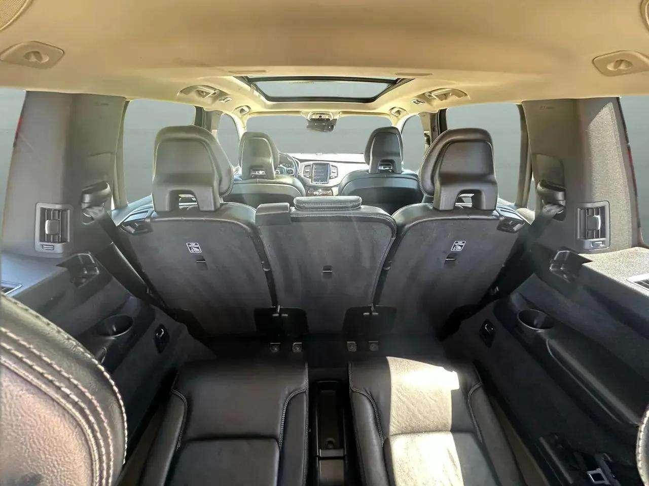 Volvo XC90 T6 - Momentum 4D SUV AWD 2017