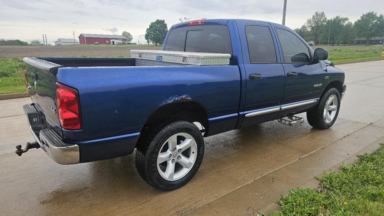 Dodge Ram 1500 4WD Quad Cab 140.5" SLT 2008