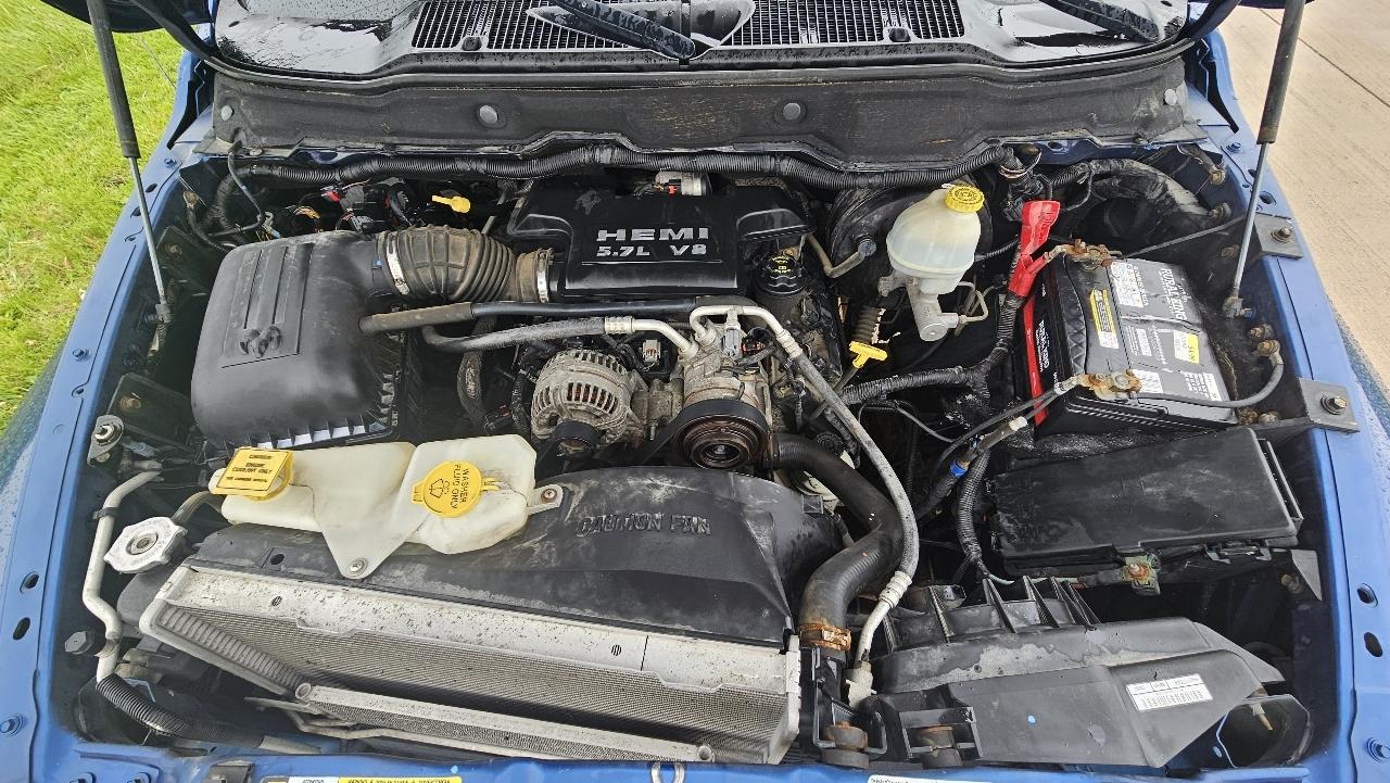 Dodge Ram 1500 4WD Quad Cab 140.5" SLT 2008