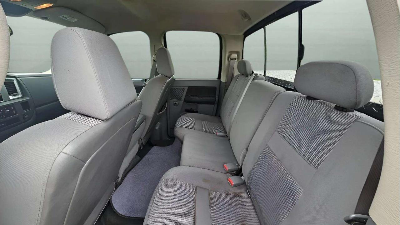 Dodge Ram 1500 4WD Quad Cab 140.5" SLT 2008
