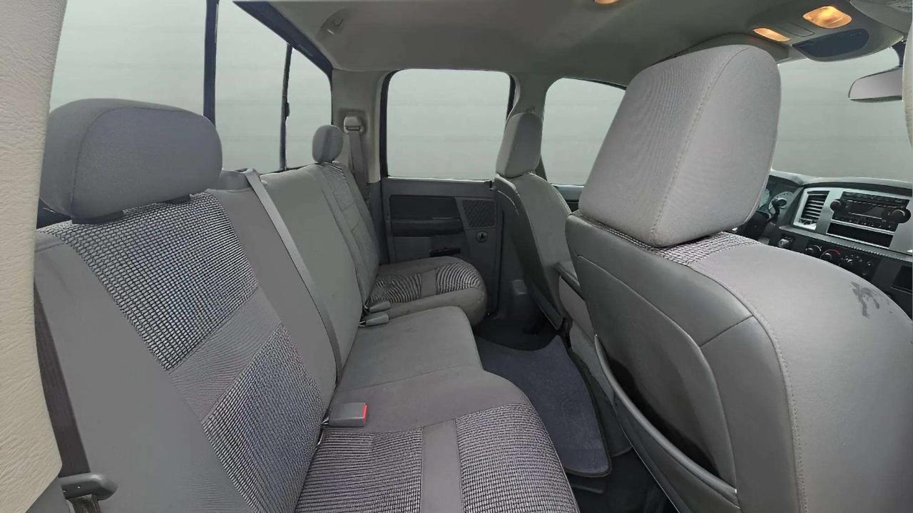 Dodge Ram 1500 4WD Quad Cab 140.5" SLT 2008
