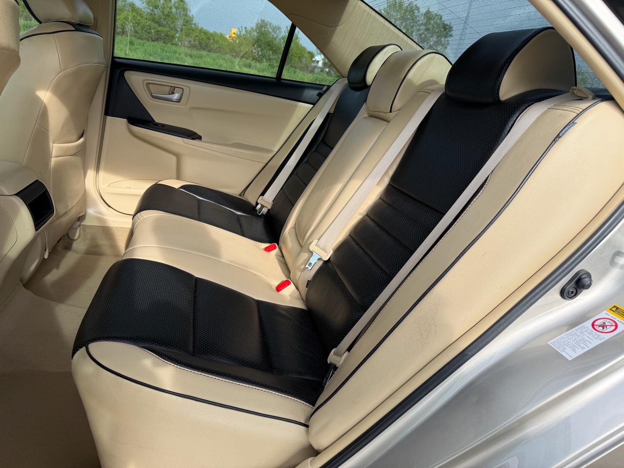 Toyota Camry 4dr Sdn I4 Auto XLE (Natl) 2015