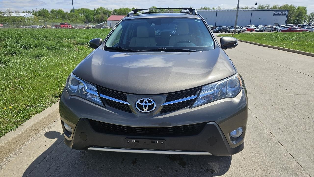 Toyota RAV4 AWD 4dr Limited (Natl) 2015