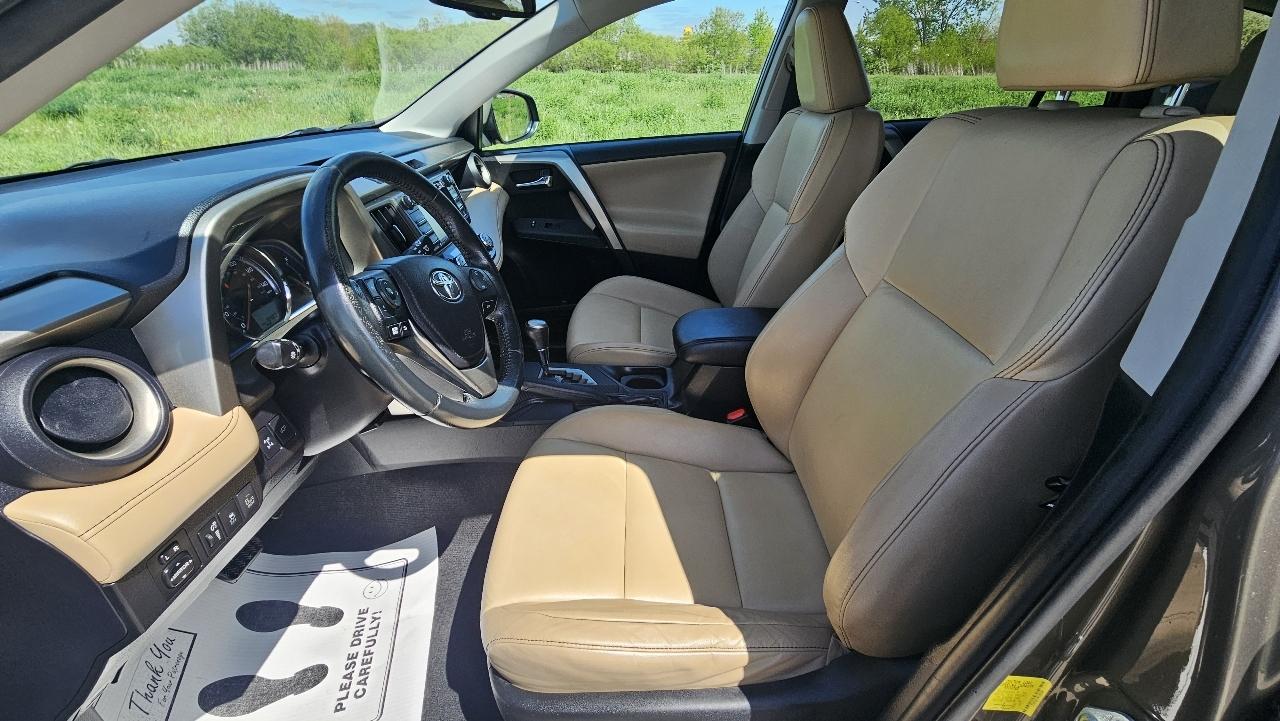 Toyota RAV4 AWD 4dr Limited (Natl) 2015