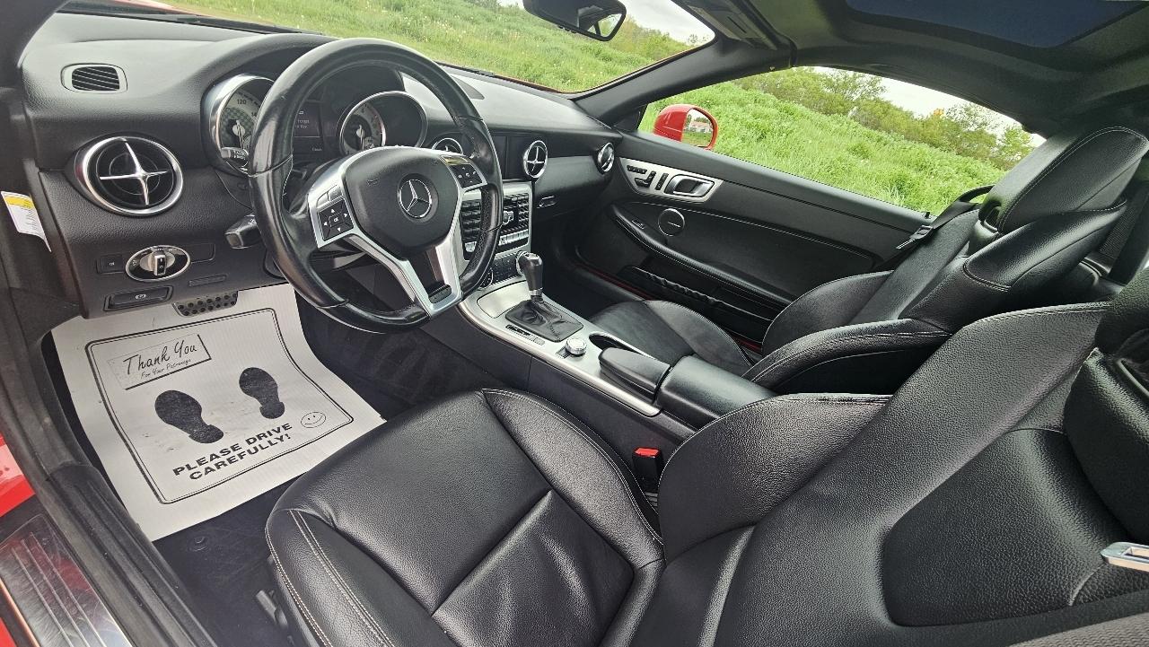 Mercedes-Benz SLK-Class 2dr Roadster SLK 250 2012