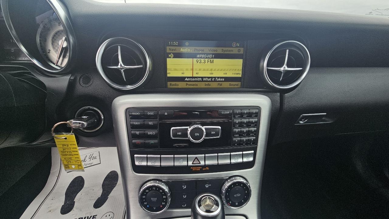 Mercedes-Benz SLK-Class 2dr Roadster SLK 250 2012
