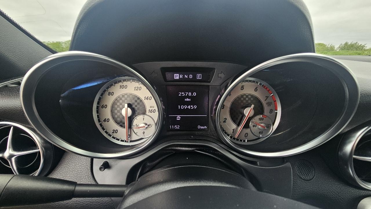 Mercedes-Benz SLK-Class 2dr Roadster SLK 250 2012