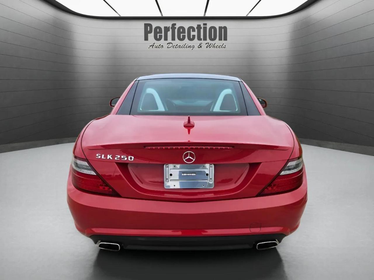 Mercedes-Benz SLK-Class 2dr Roadster SLK 250 2012