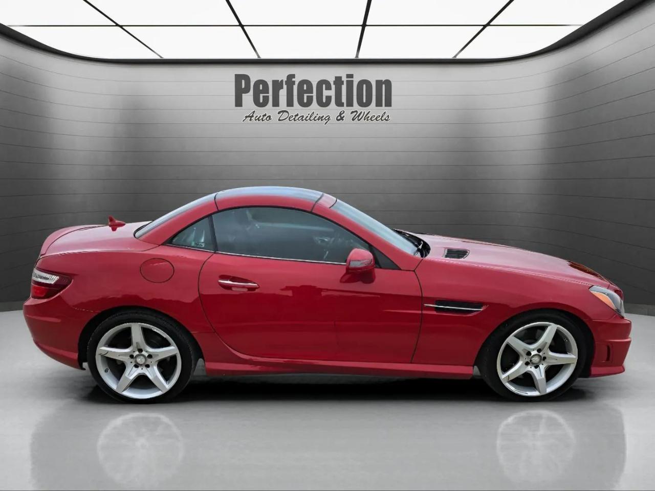 Mercedes-Benz SLK-Class 2dr Roadster SLK 250 2012