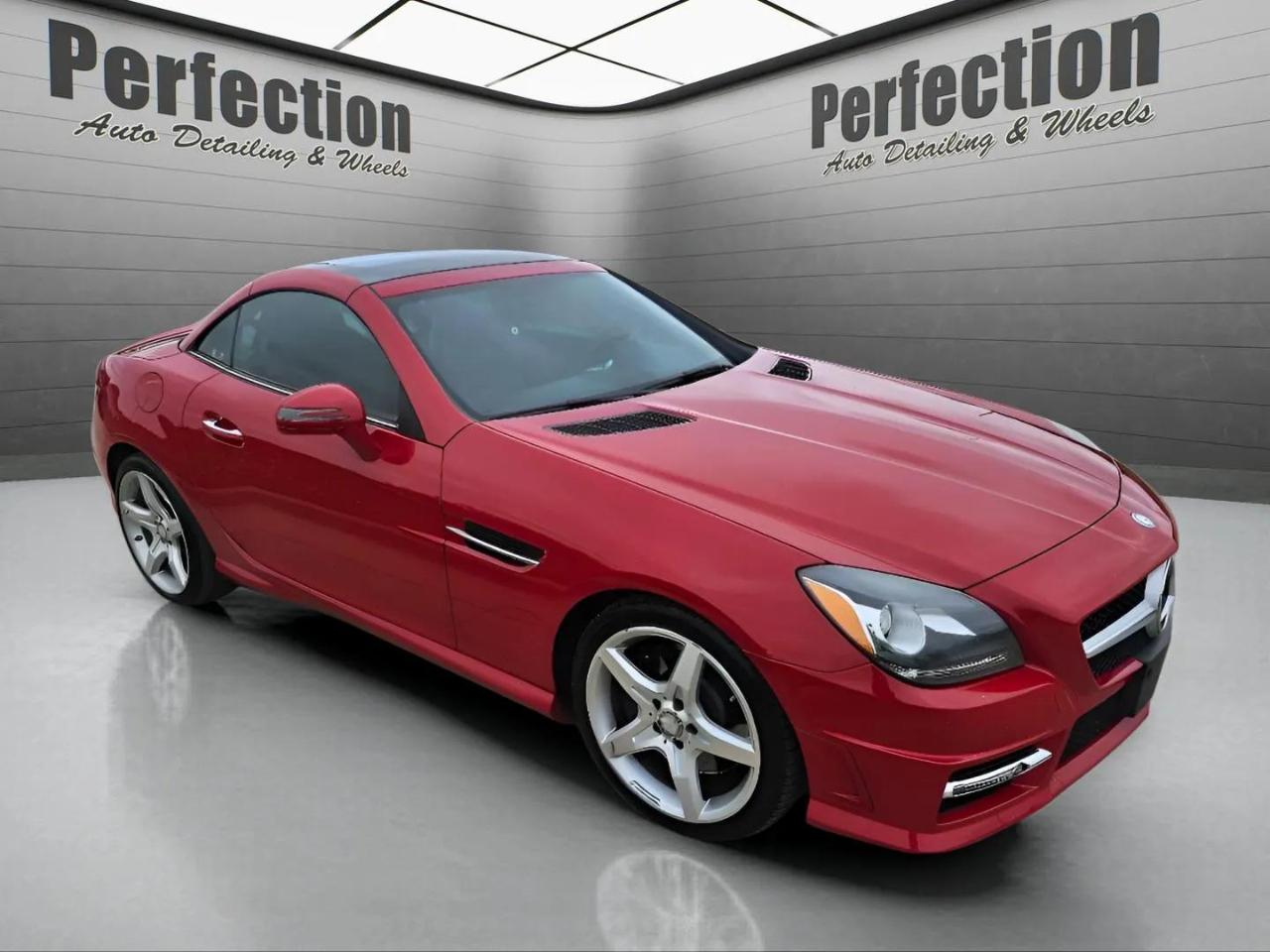 Mercedes-Benz SLK-Class 2dr Roadster SLK 250 2012