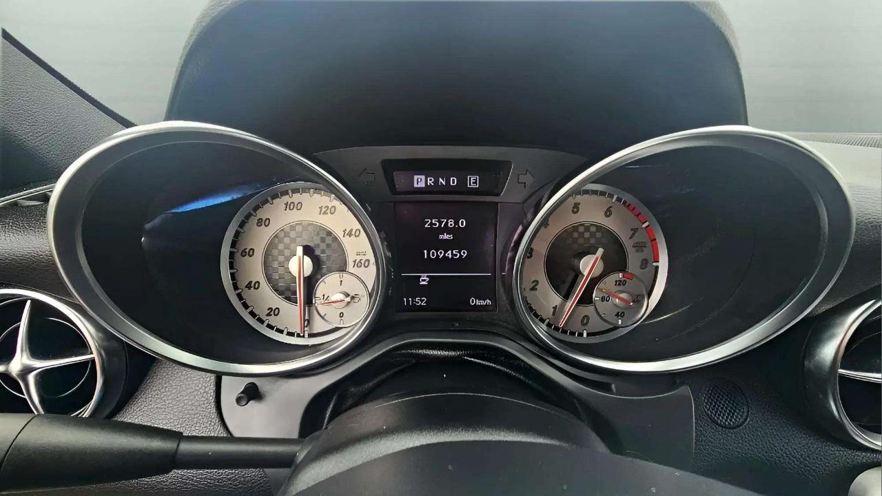 Mercedes-Benz SLK-Class 2dr Roadster SLK 250 2012