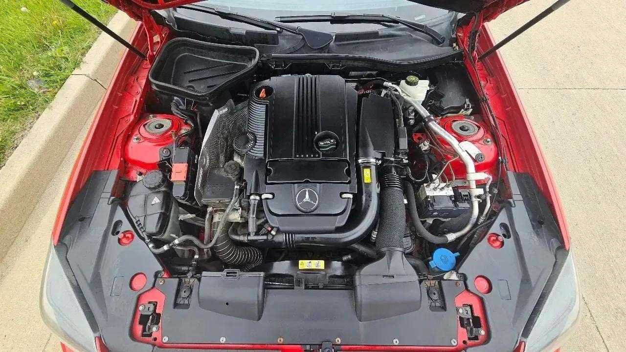 Mercedes-Benz SLK-Class 2dr Roadster SLK 250 2012