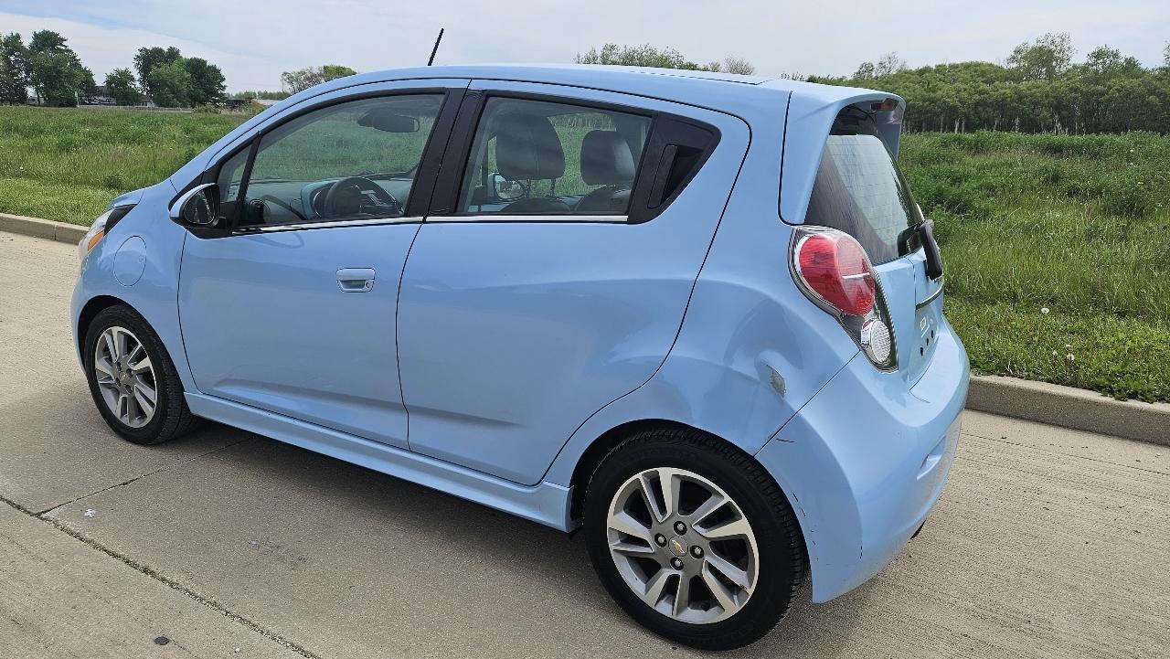 Chevrolet Spark EV 5dr HB LT w/1SA 2014