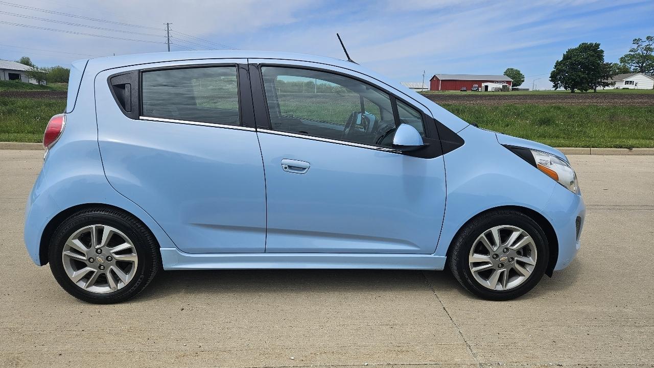 Chevrolet Spark EV 5dr HB LT w/1SA 2014