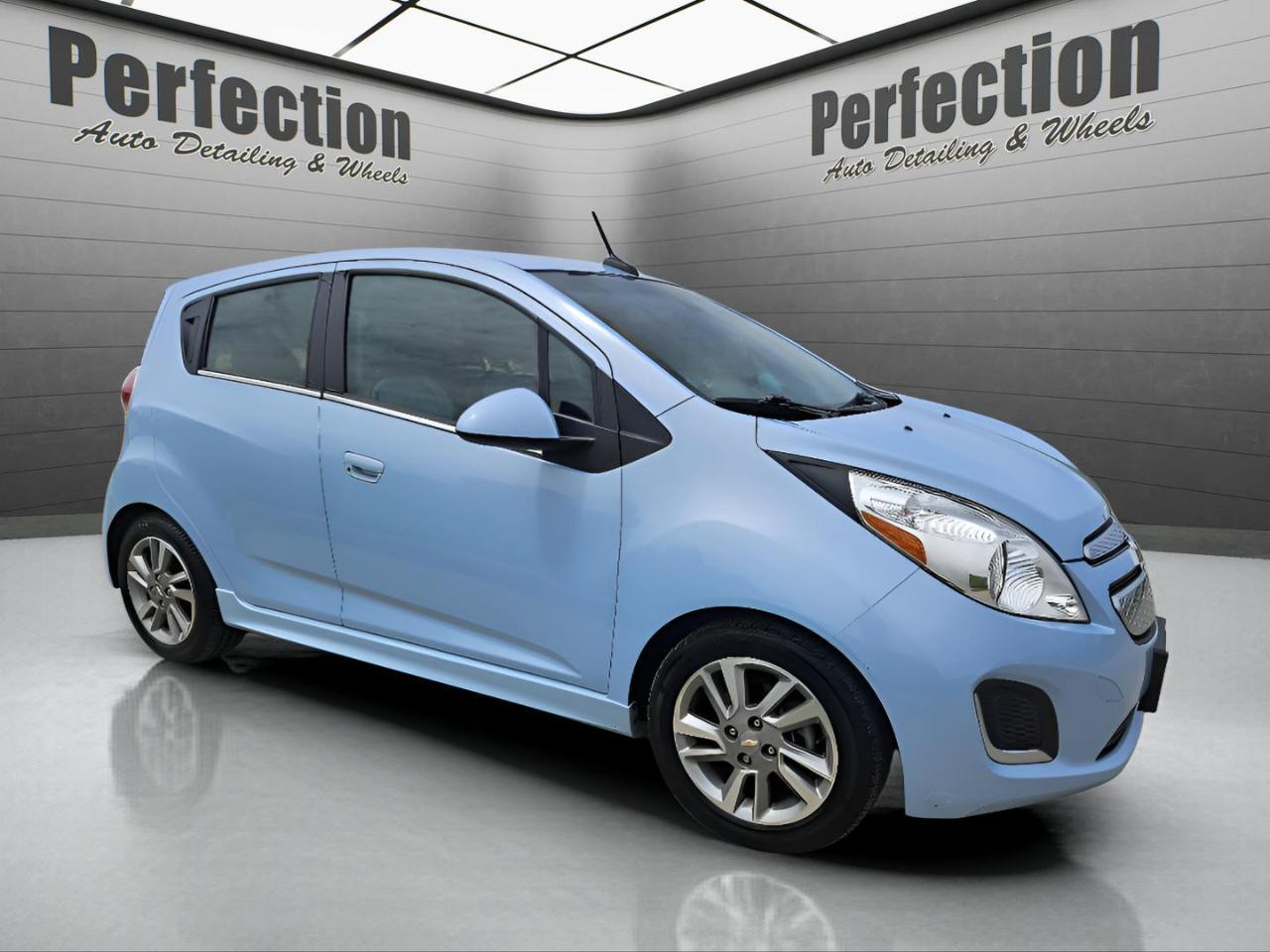 Chevrolet Spark EV 5dr HB LT w/1SA 2014