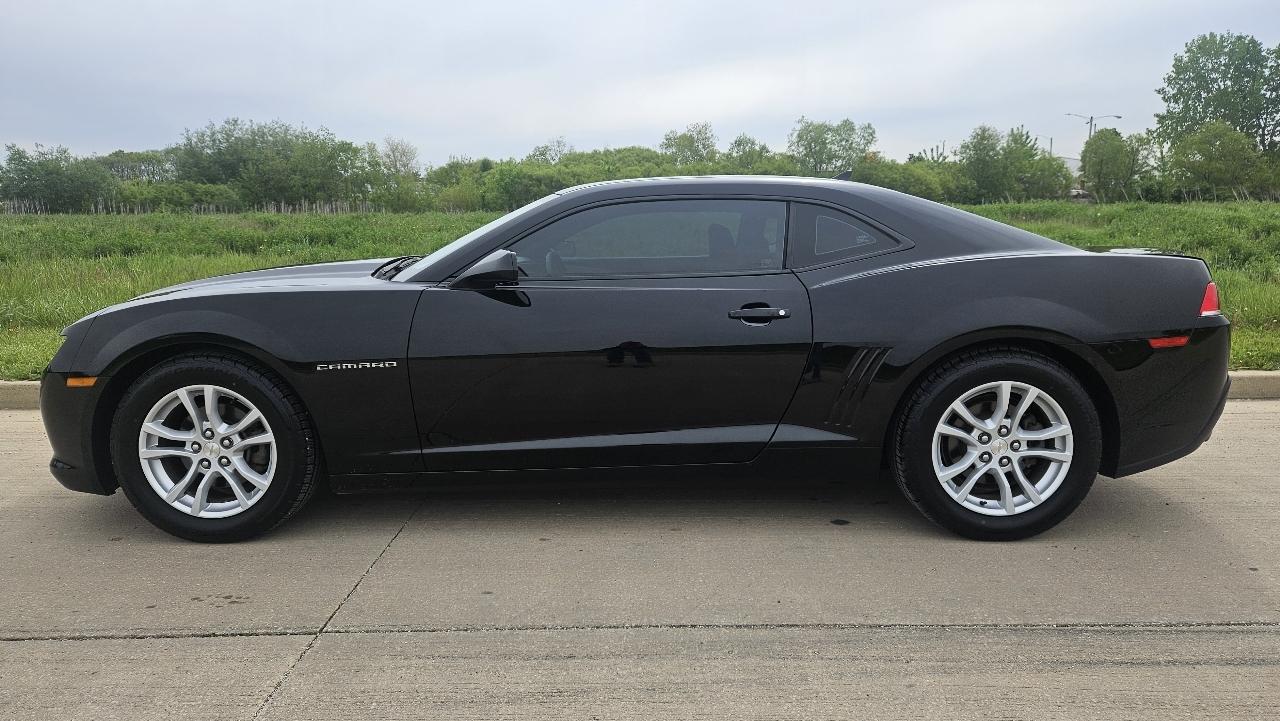 Chevrolet Camaro 2dr Cpe LS w/2LS 2015