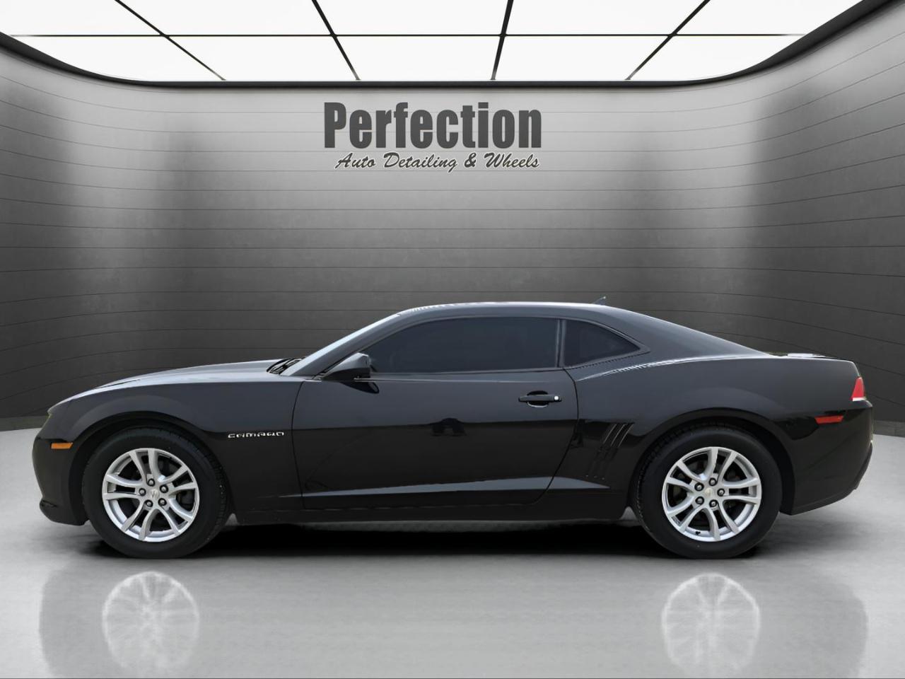 Chevrolet Camaro 2dr Cpe LS w/2LS 2015