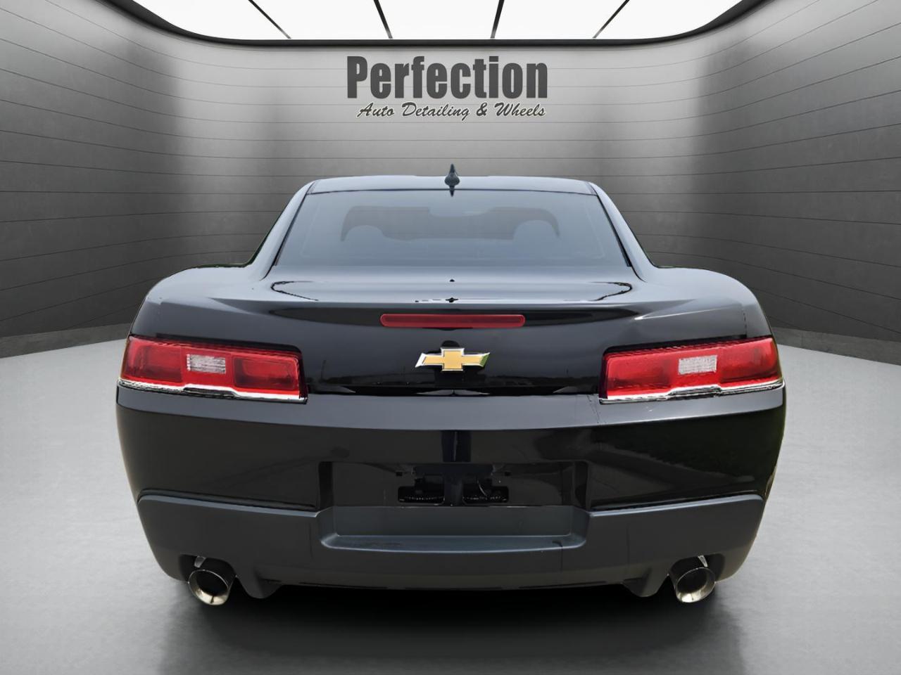 Chevrolet Camaro 2dr Cpe LS w/2LS 2015