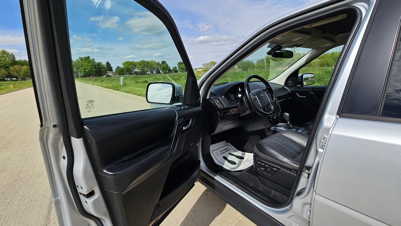 Land Rover LR2 AWD 4dr 2014