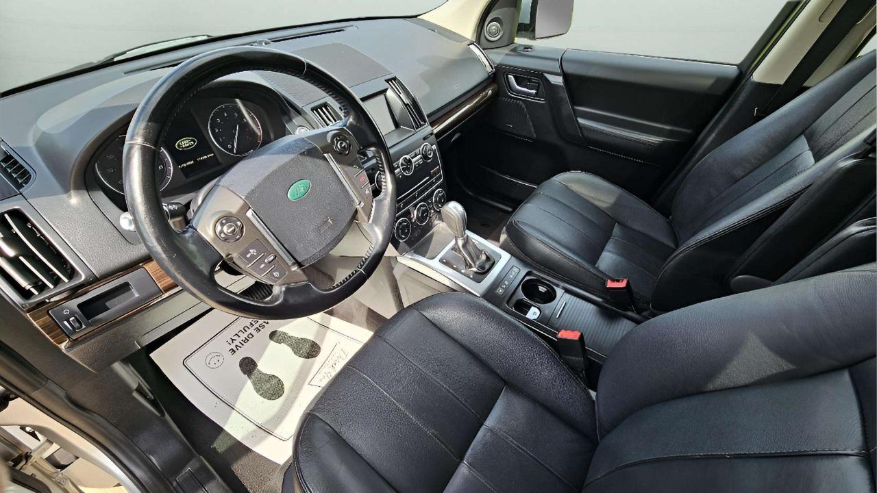 Land Rover LR2 AWD 4dr 2014