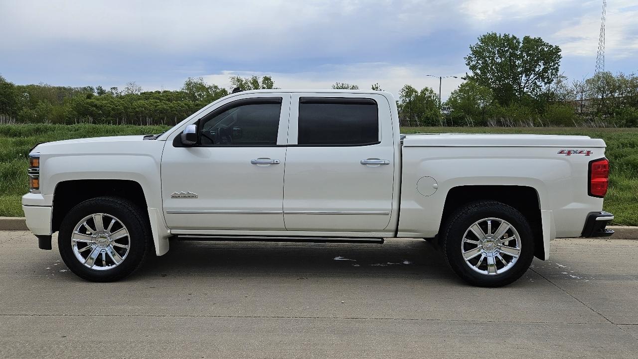 Chevrolet Silverado 1500 4WD Crew Cab 143.5" High Country 2014