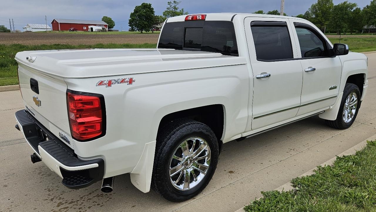Chevrolet Silverado 1500 4WD Crew Cab 143.5" High Country 2014