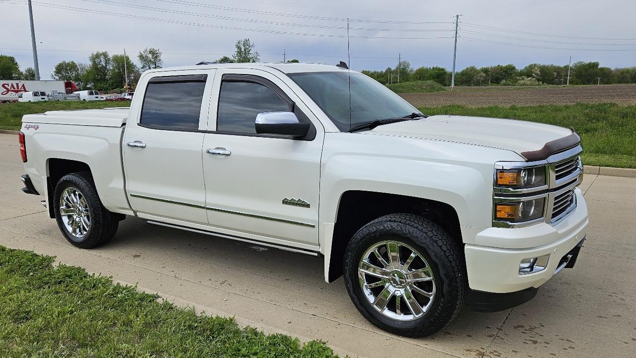 Chevrolet Silverado 1500 4WD Crew Cab 143.5" High Country 2014