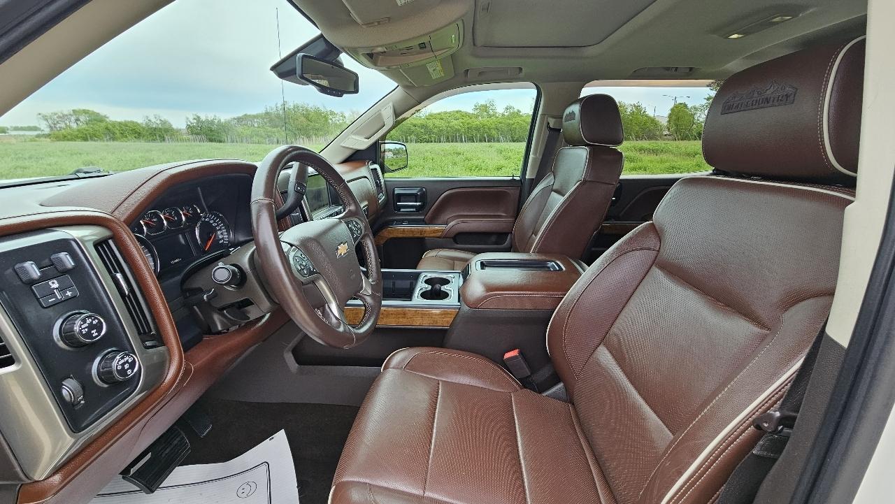 Chevrolet Silverado 1500 4WD Crew Cab 143.5" High Country 2014