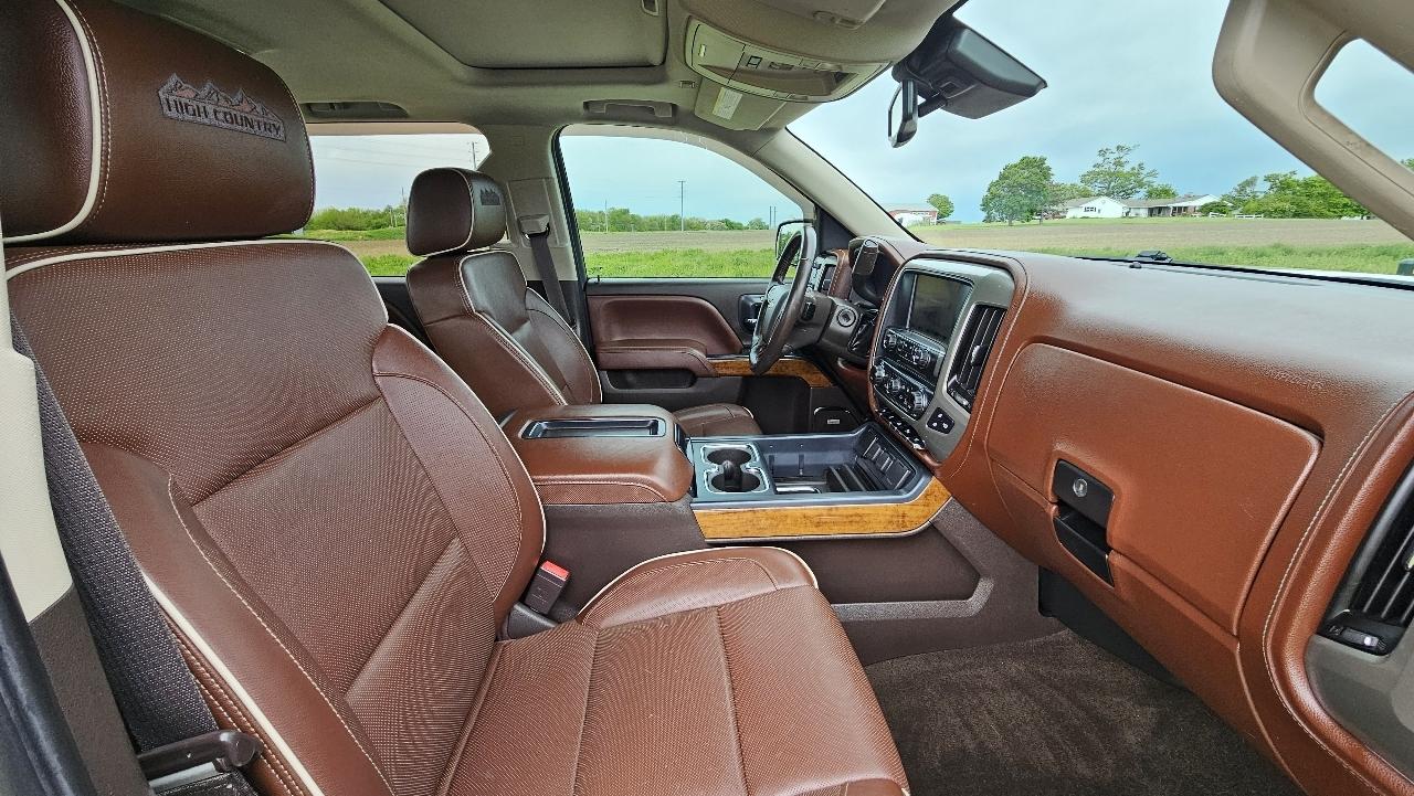 Chevrolet Silverado 1500 4WD Crew Cab 143.5" High Country 2014