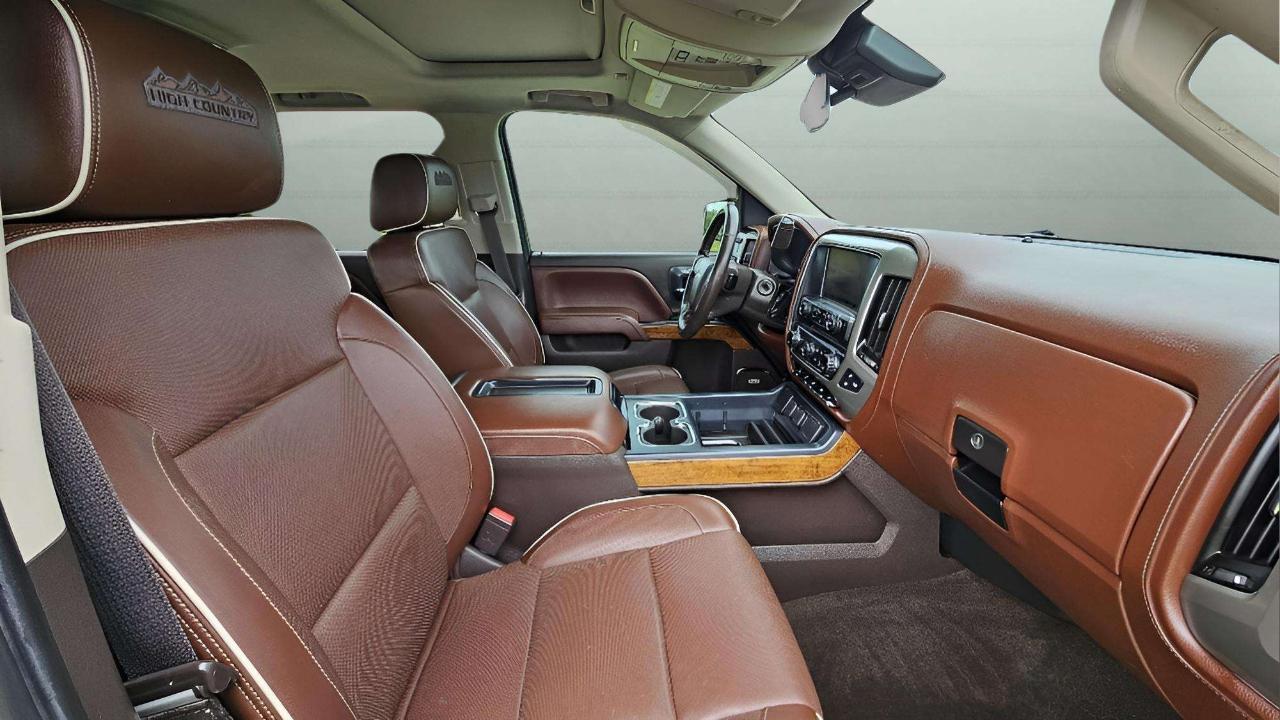 Chevrolet Silverado 1500 4WD Crew Cab 143.5" High Country 2014