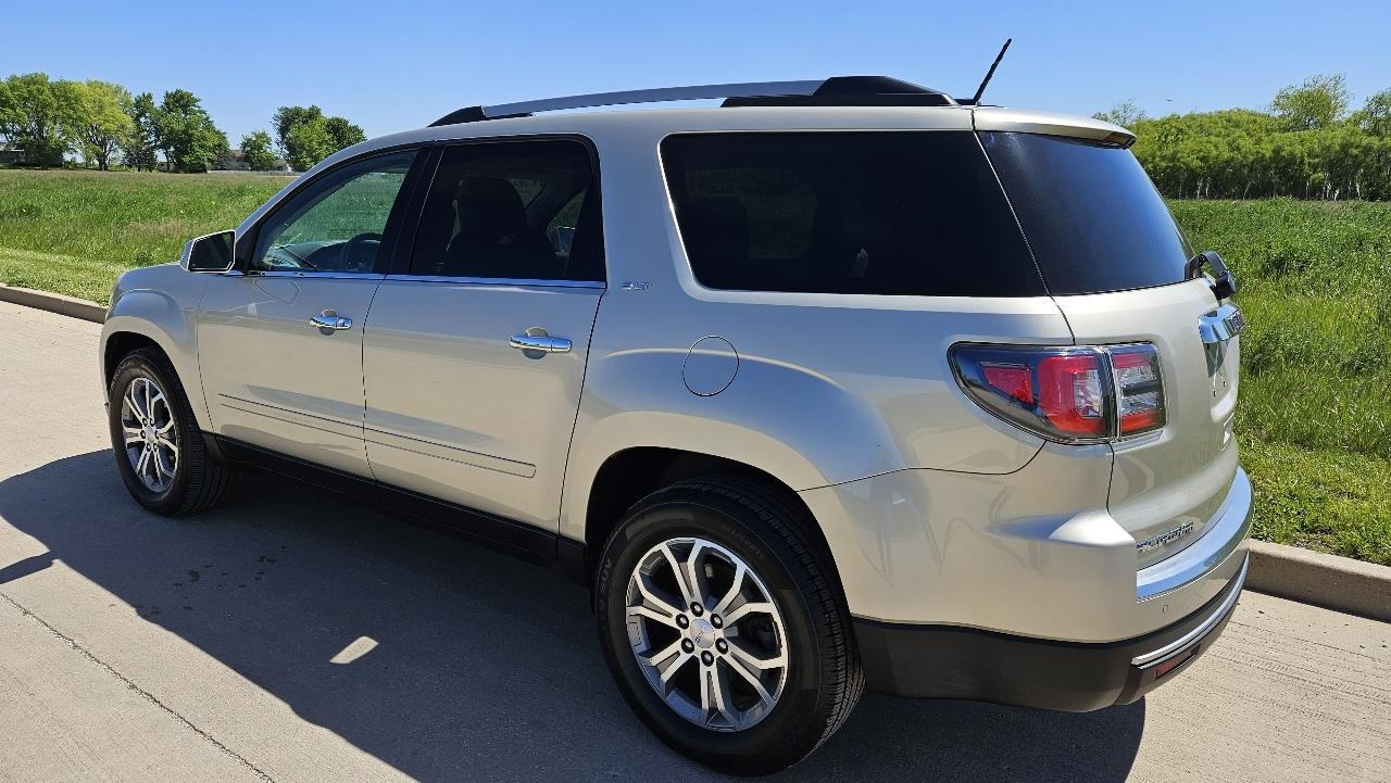 GMC Acadia FWD 4dr SLT w/SLT-1 2016