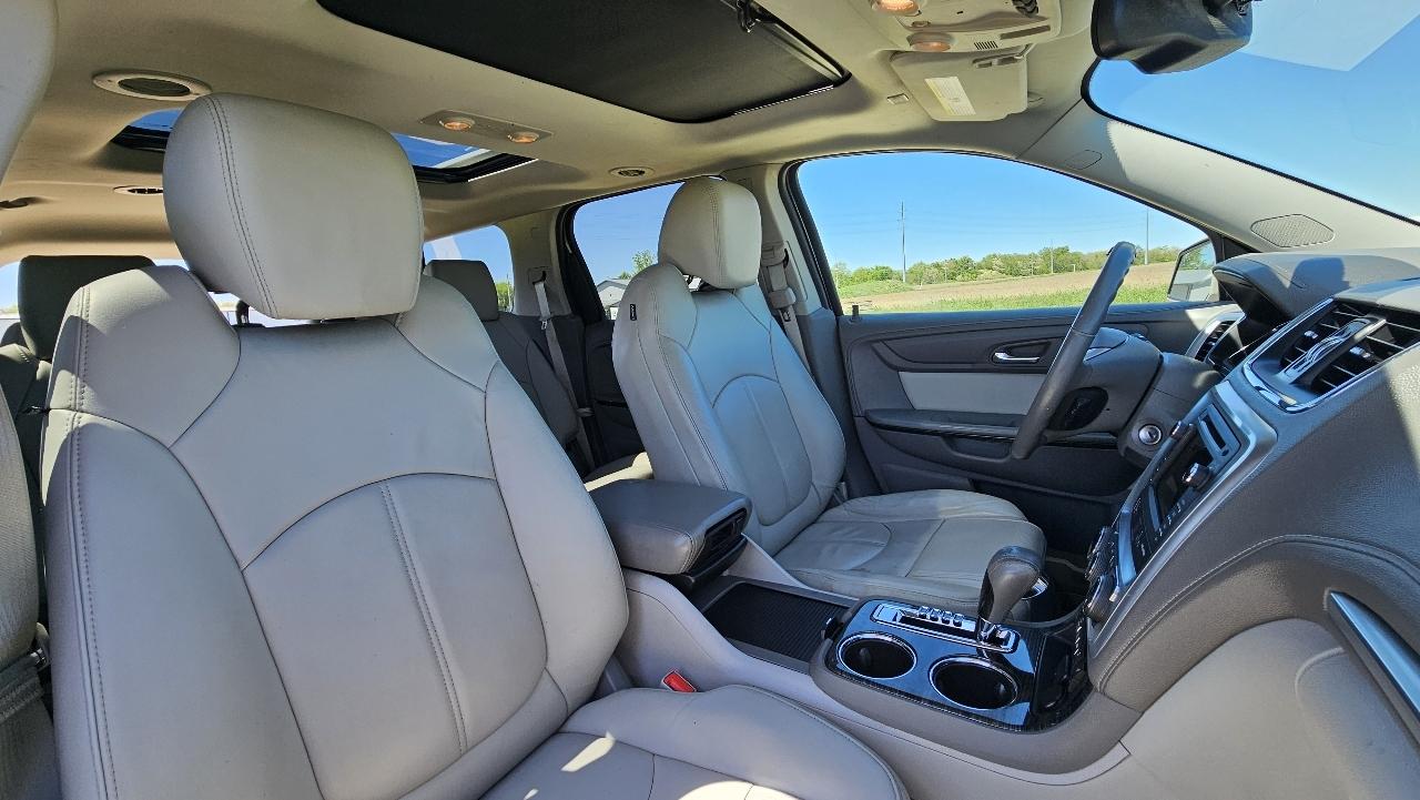 GMC Acadia FWD 4dr SLT w/SLT-1 2016