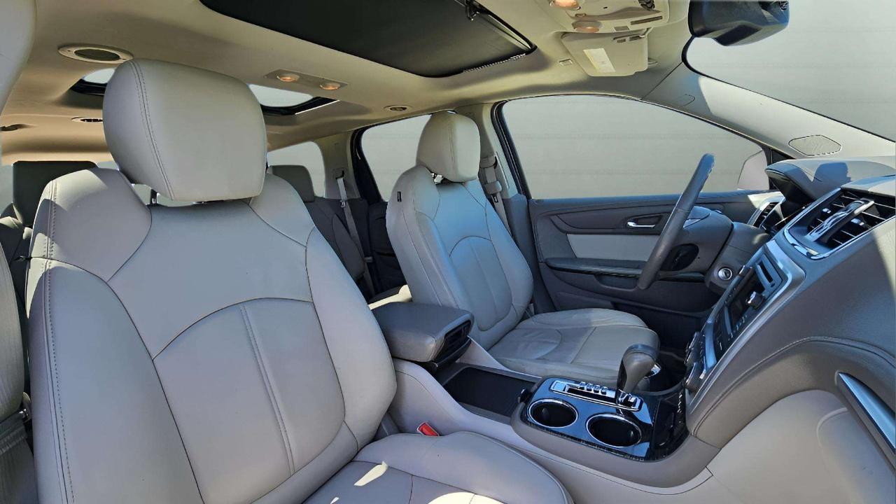 GMC Acadia FWD 4dr SLT w/SLT-1 2016