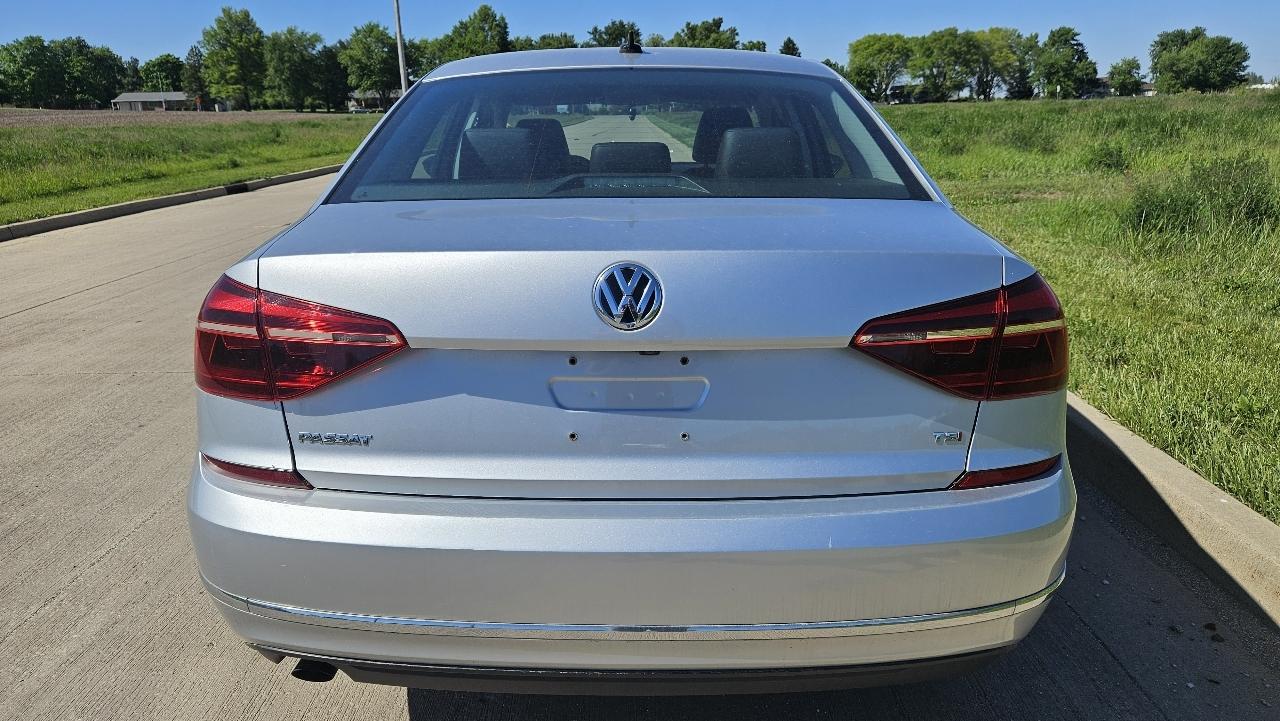 Volkswagen Passat 2.0T Wolfsburg Edition Auto 2019