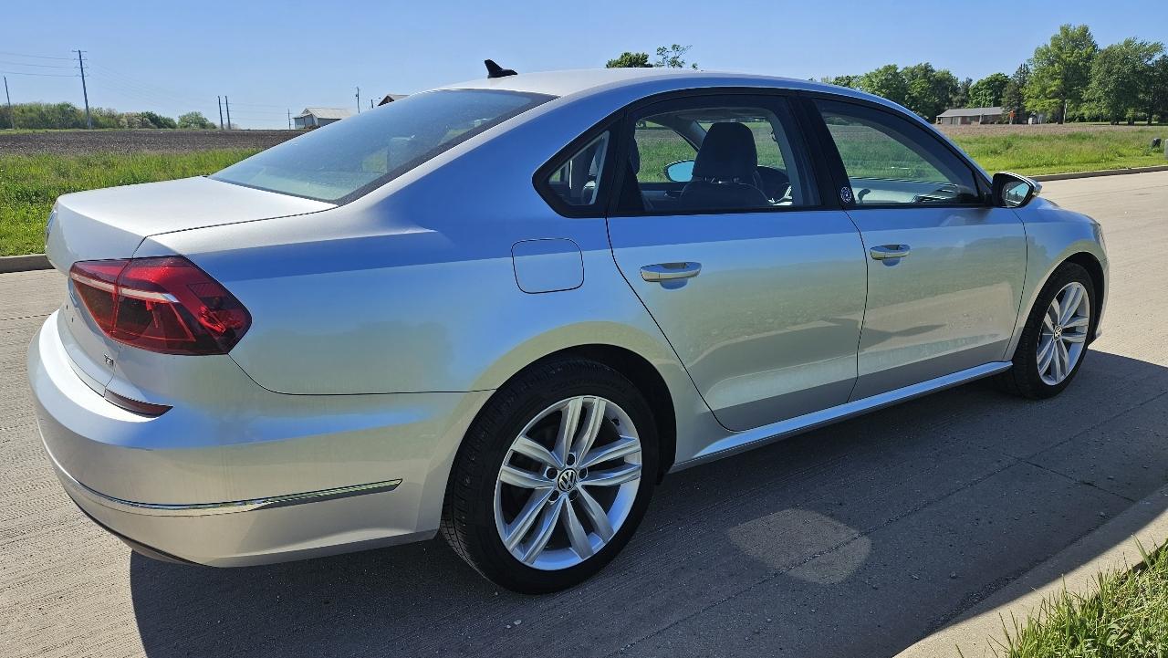 Volkswagen Passat 2.0T Wolfsburg Edition Auto 2019